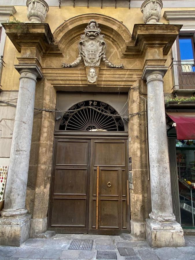 Pia'S Home In Pieno Centro Storico 巴勒莫 外观 照片